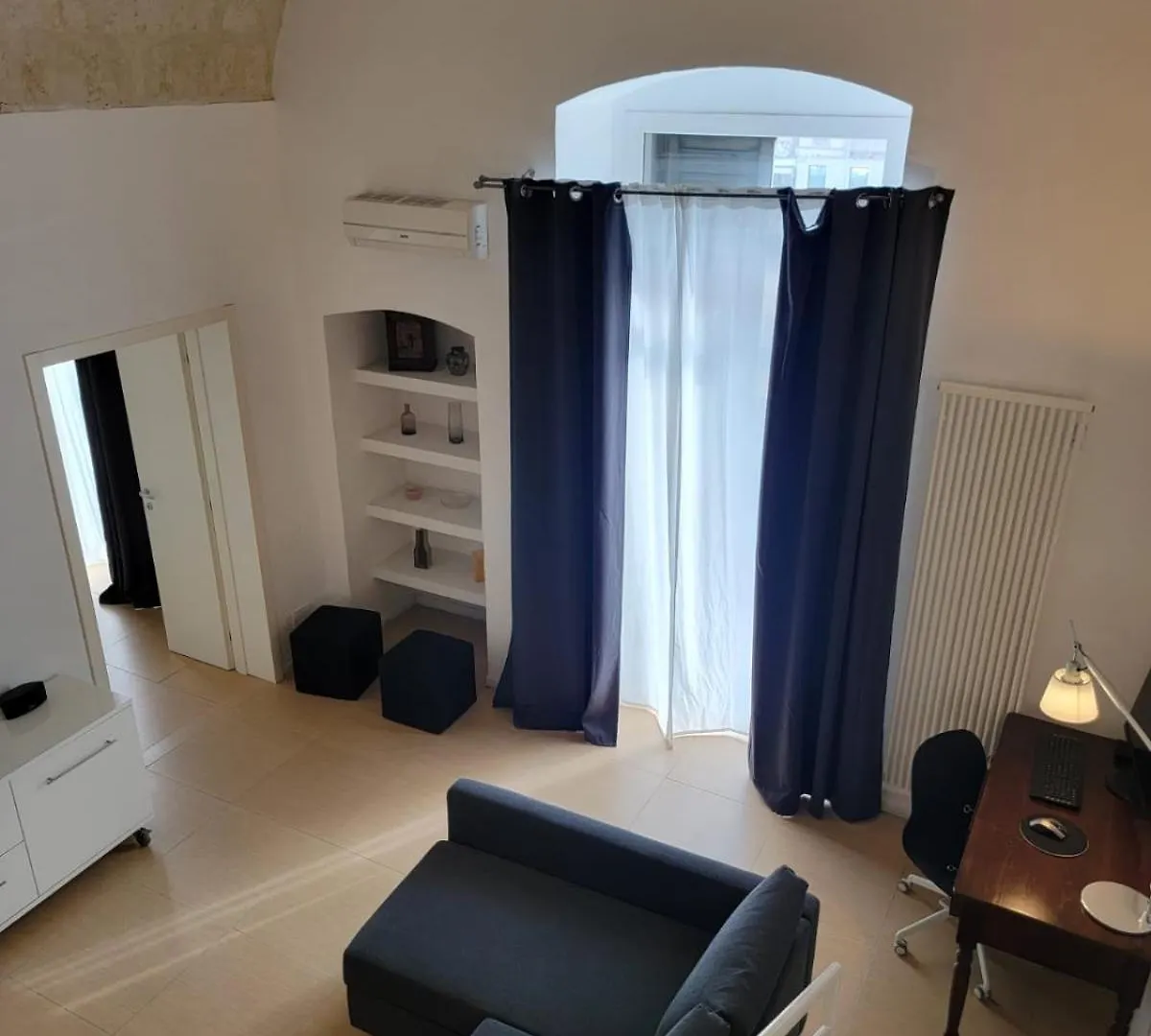 Central Station Apartment Bari